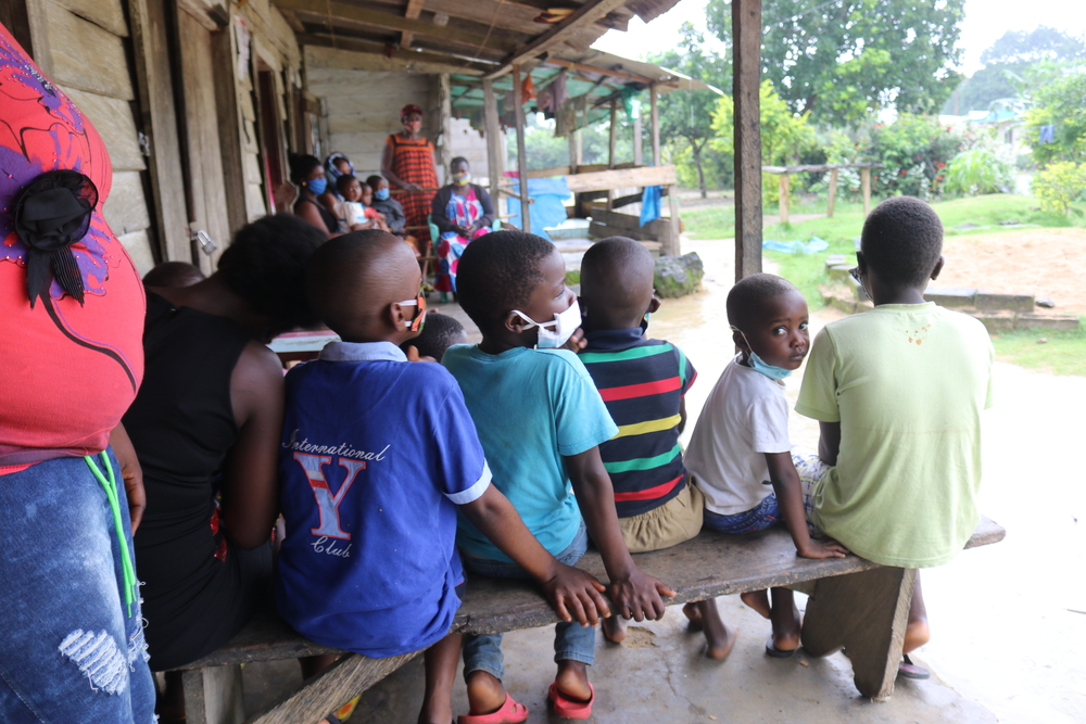 MSF descentralized model of care