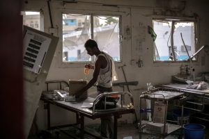 Abs hospital airstrike aftermath, Hajjah, Yemen