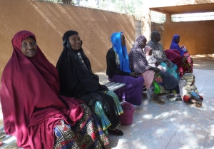 MSF clinic in Niamey to treat people on the move