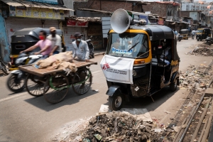 Covid-19 second wave in Mumbai, India.