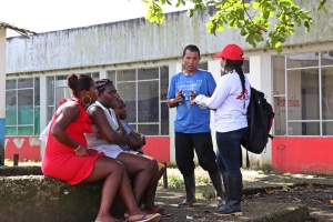 Displacement in Roberto Payán