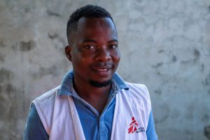 Retrato de Agy Agy, trabajador de MSF en Mozambique
