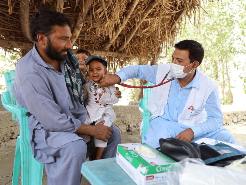 MSF brinda asistencia sanitaria en Pakistán, tras las inundaciones