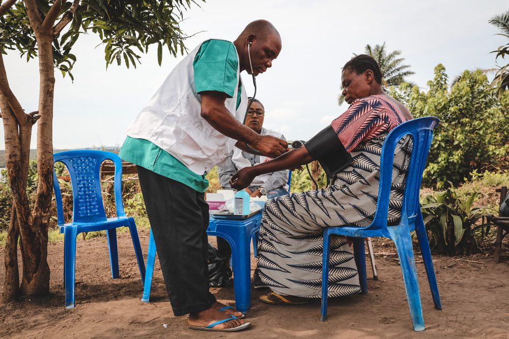 MSF brinda atención sanitaria en un sitio para personas intenamente desplazadas de Hervé Farm en Kwamouth. República Democrática del Congo