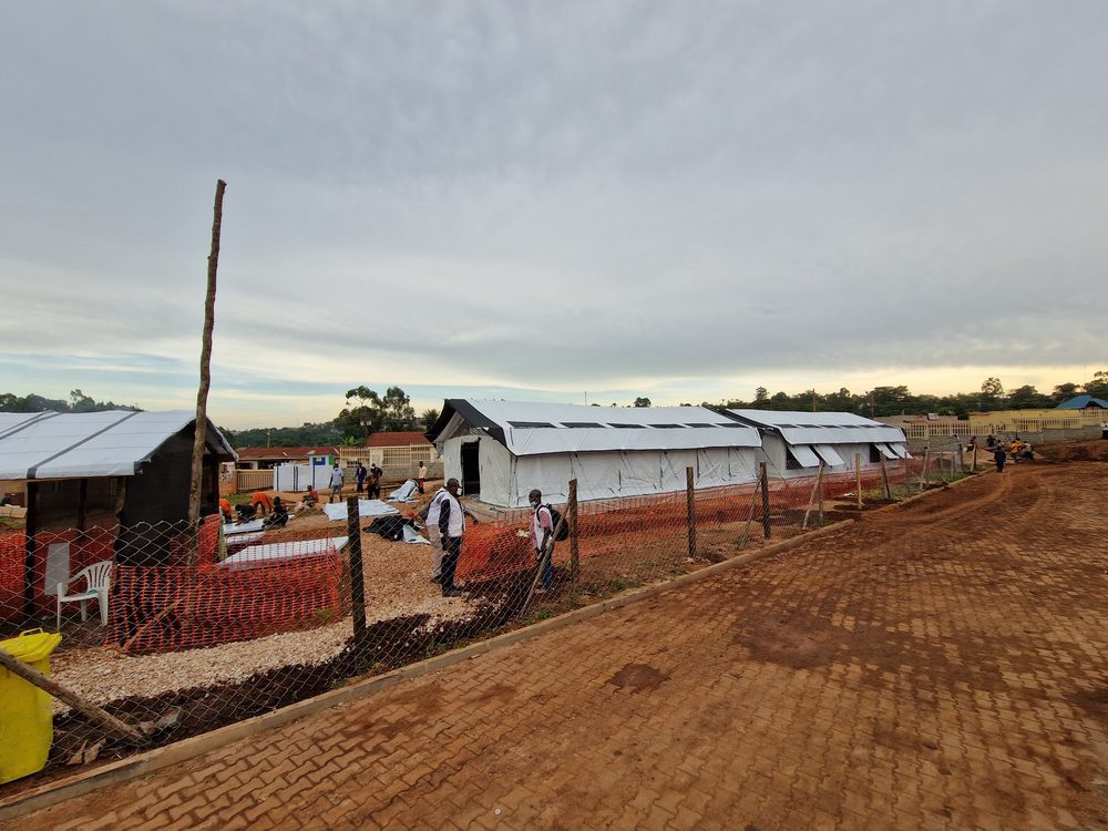 MSF abre dos centros de tratamiento para el Ébola en Uganda