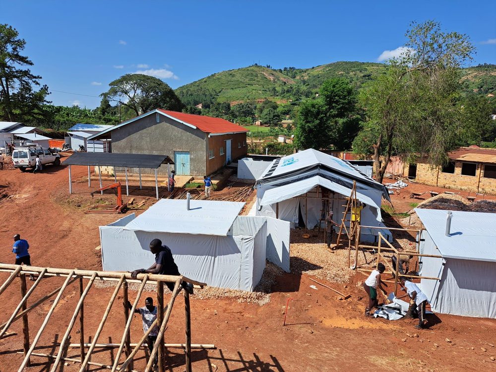 A month after the Ebola epidemic was declared in Uganda, MSF is striving to reduce deaths and the spread of the virus