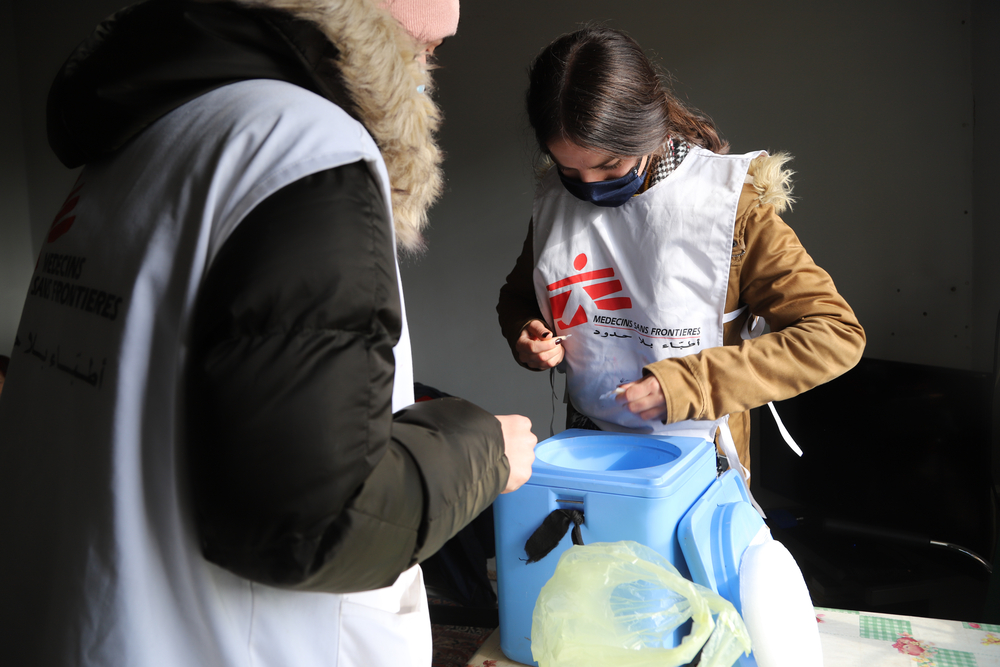 Equipo de MSF en la campaña de vacunación oral contra el cólera en Deir Al-Ahmar, Líbano