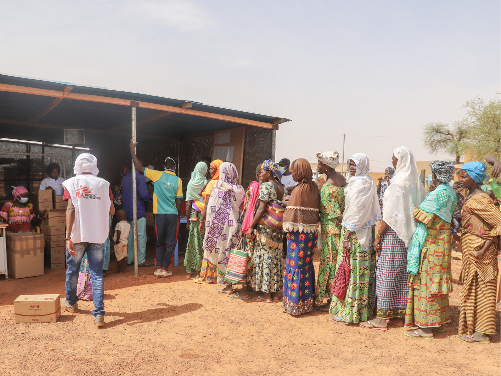 MSF distribuyó galletas BP-5 en Djibo, Burkina Faso