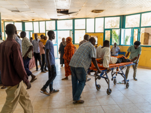 El equipo de cirugía de MSF responde a las necesidades por el conflicto en Sudán