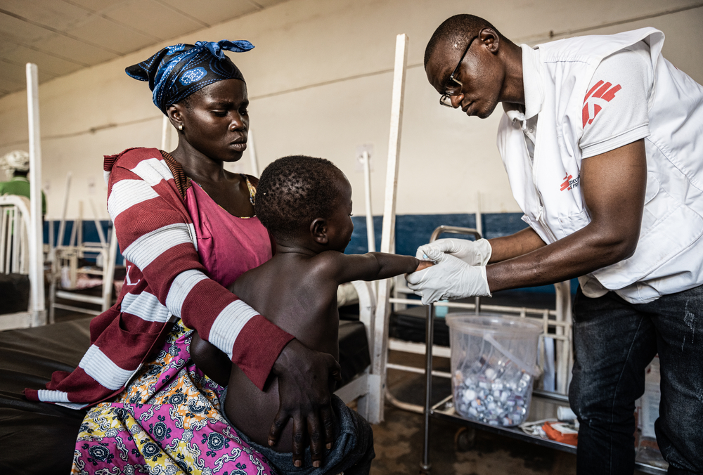 Trabajo de MSF en Drodro