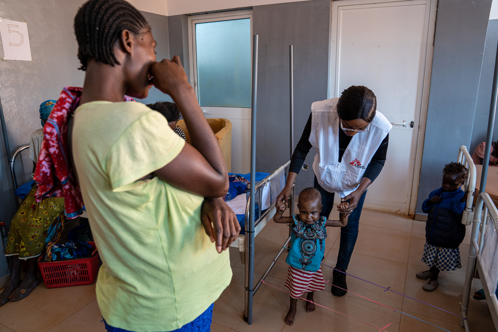 MSF responde a la desnutrición y malaria en niños y niñas de Angola