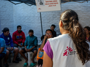 MSF brinda atención médica a migrantes en la clínica móvil ubicada en el municipio de Arriaga, Chiapas.