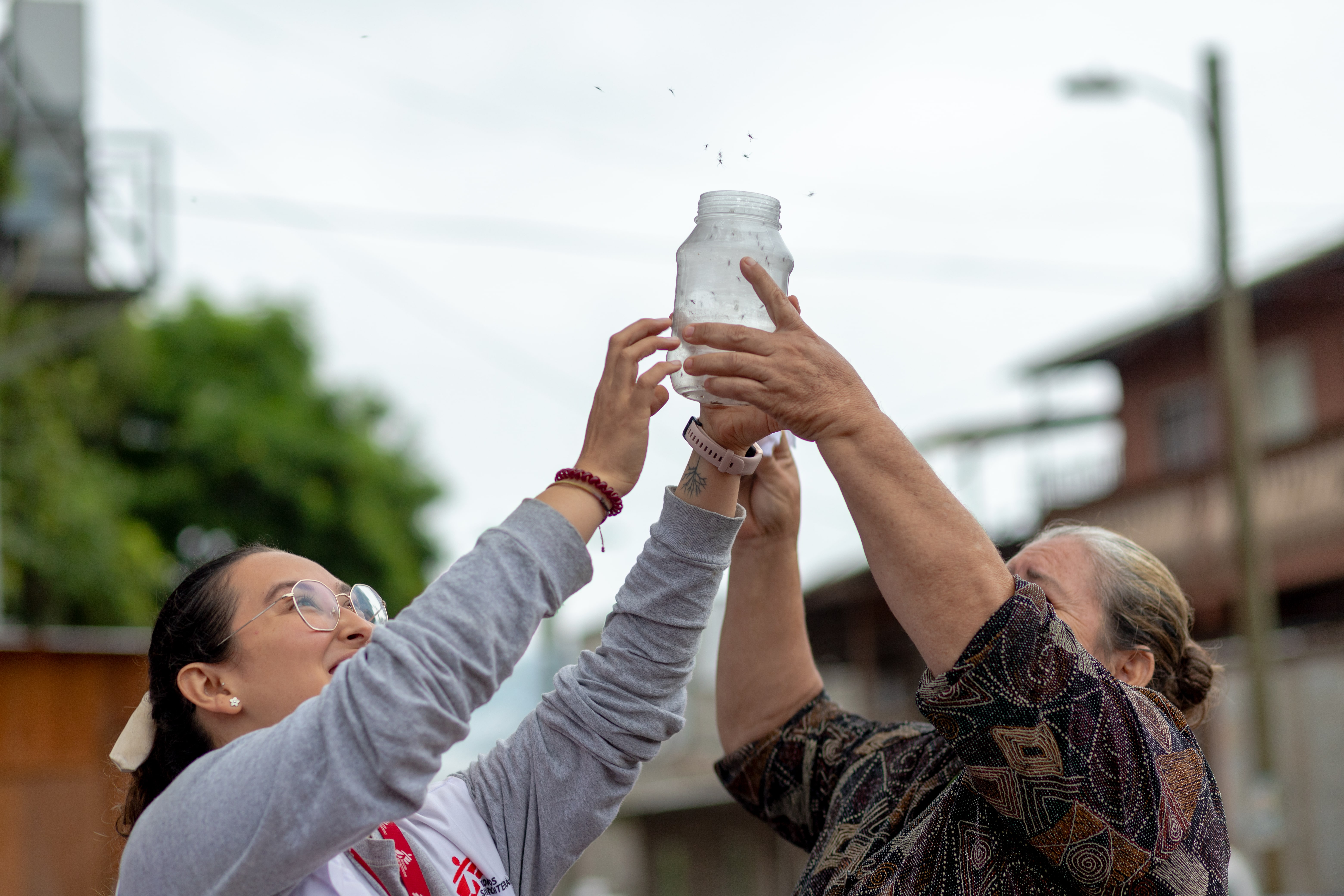 Médicos Sin Fronteras y la comunidad, un equipo contra el dengue en Honduras