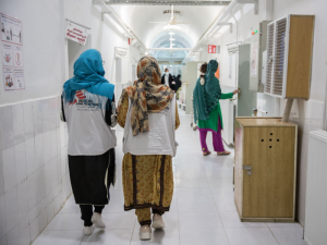 MSF brinda atención materno infantil en Afganistán