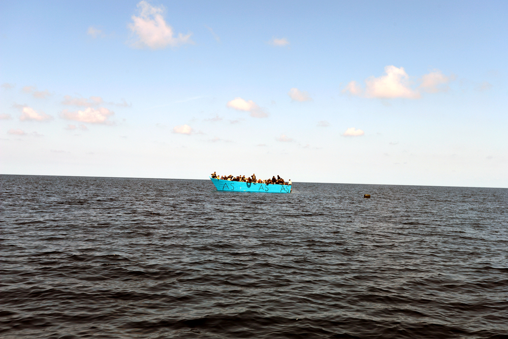 Equipos de MSF realizan un rescate en el Mediterráneo central