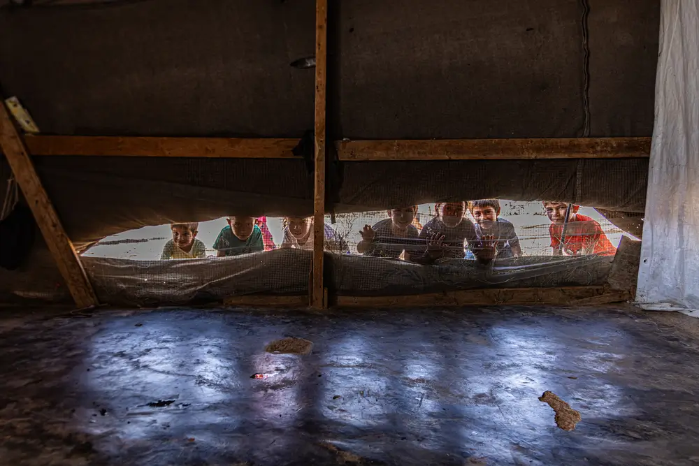 Atrapados en el miedo: refugiados sirios enfrentan decisiones difíciles en el Líbano