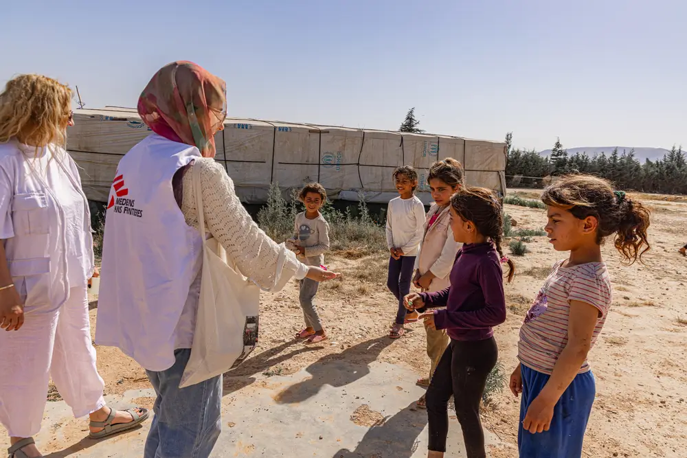 Atrapados en el miedo: refugiados sirios enfrentan decisiones difíciles en el Líbano