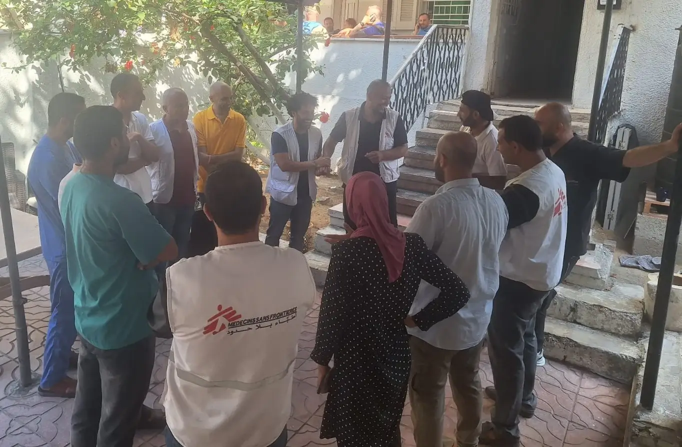Javid con el equipo de MSF en la clínica de Gaza (Norte).