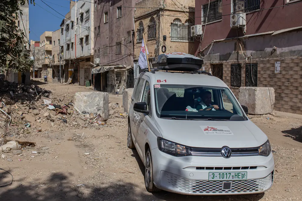 Vehículo de Médicos Sin Fronteras en Jenin, Cisjordania