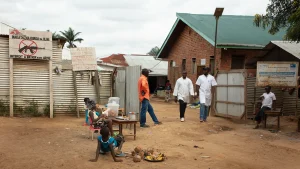 Desde 2019, MSF ha construido y desarrollado varios departamentos en el Hospital Salamabila, convirtiéndolo en el segundo hospital de referencia en Maniema.