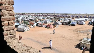 Personas desplazadas sudaneses en el campo de Al-Mina Al Muwahad en El Obeid, Sudán.