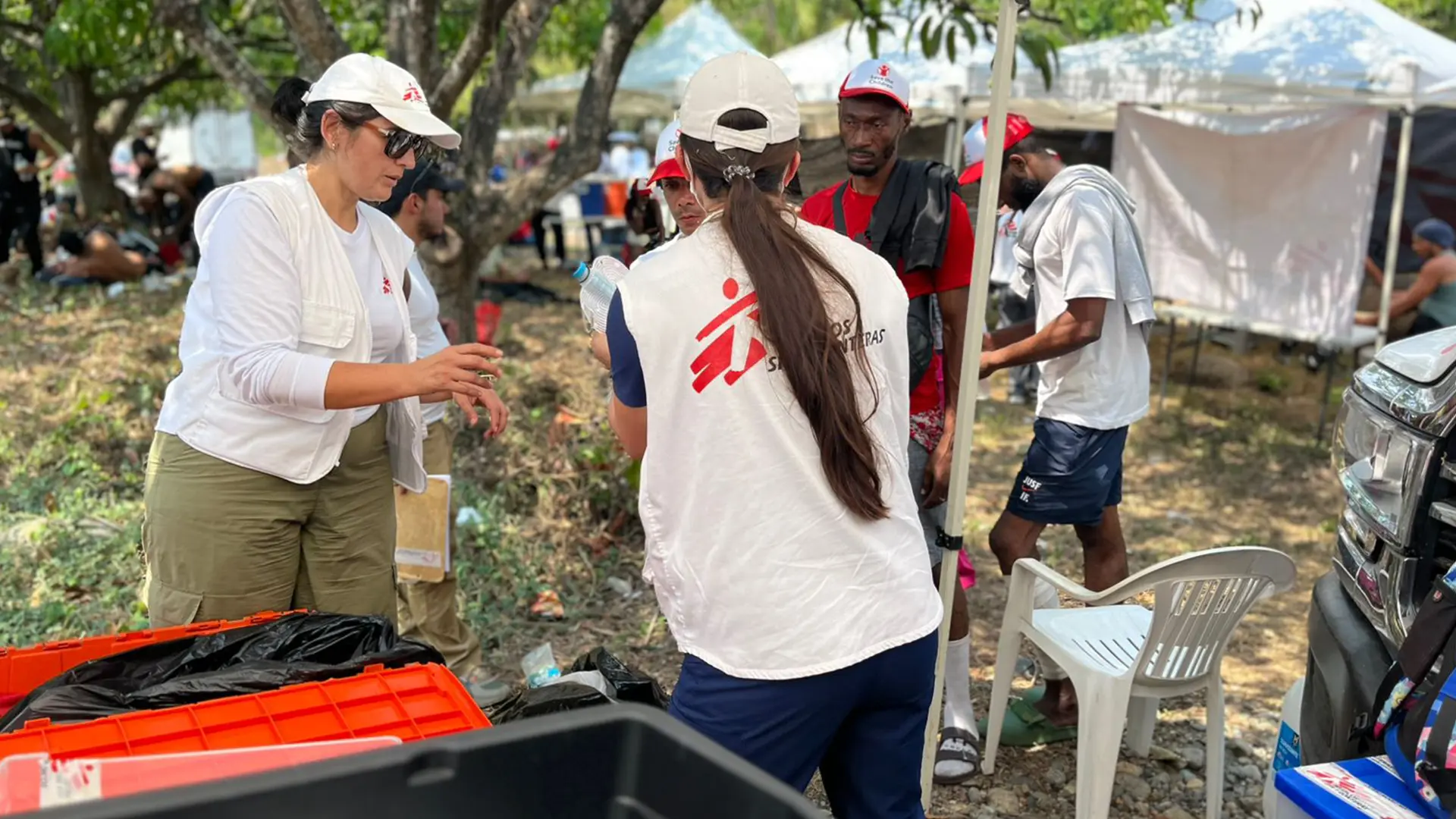 Personal de MSF en la clínica móvil en Tapachula.