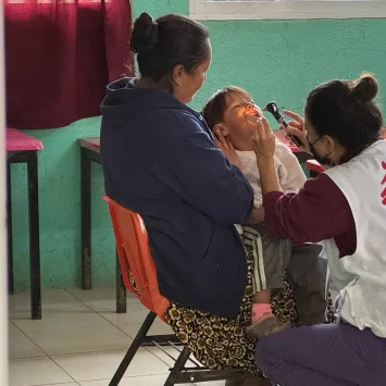 Una de las actividades fundamentales del proyecto fue la promoción de la salud en comunidades rurales remotas, como San Matero. Hidalgo.
