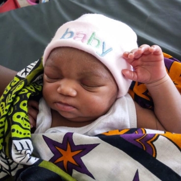 bebe_2019_kenia_msf255976