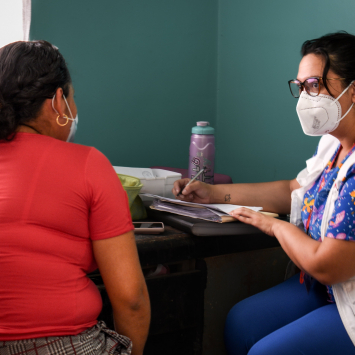 Tratamiento de cáncer cervicouterino en Honduras.