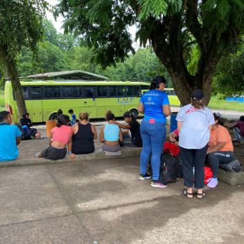 Médicos Sin Fronteras atiende a personas migrantes provenientes del Darién panameño en Costa Rica