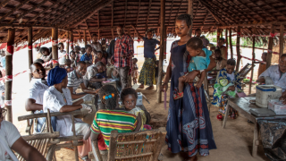 MSF cuenta con 5 equipos de emergencia para responder a los diversos brotes de sarampión en RDC