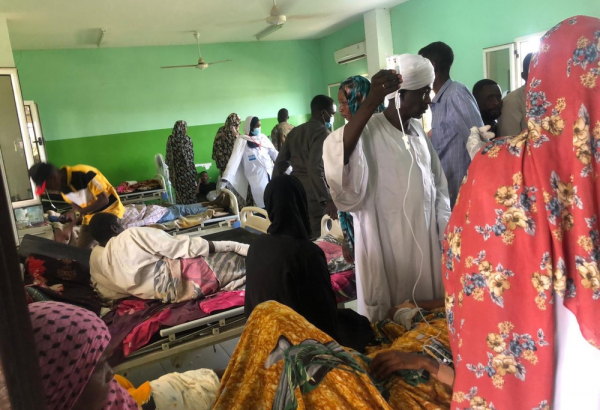 En el hospital que apoyamos hemos recibido a cientos pacientes heridos desde que comenzaron los combates en Darfur del Norte, Sudán