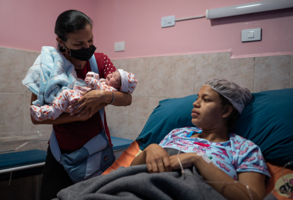 MSF brinda servicios de parto humanizado en Venezuela