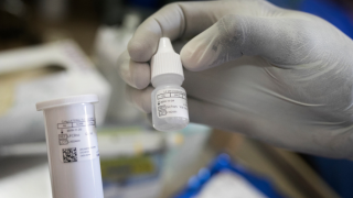 MSF apoya la decisión de impugnar las patentes de medicamentos contra el sida