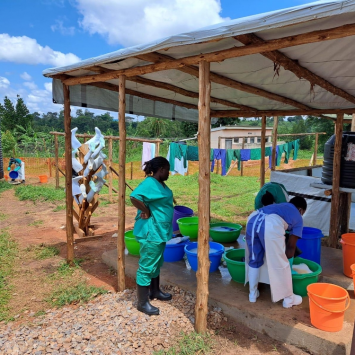 Centro de tratamiento del Ébola de MSF en Uganda