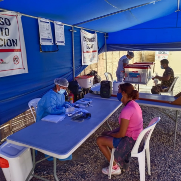MSF brinda servicios de atención primaria a población migrante que llega a Perú
