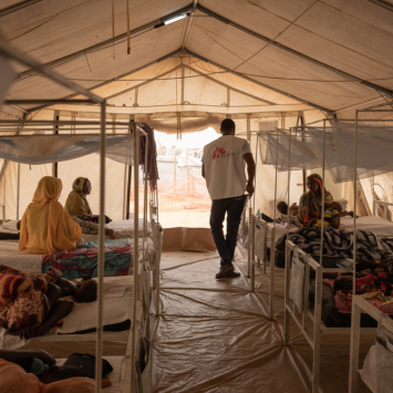 Unidad nutricional de la clínica de MSF en Adré, Chad