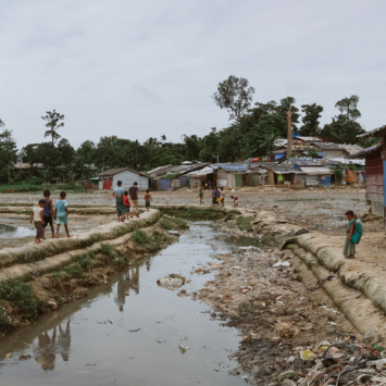 MSF ha alcanzado su capacidad en varias áreas médicas dentro de los campos rohingya en Bangladesh