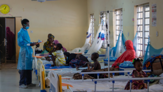 MSF dirige un proyecto de atención a la difteria en Kano, Nigeria