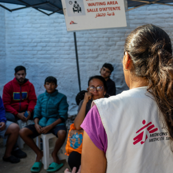 MSF brinda atención médica a migrantes en la clínica móvil ubicada en el municipio de Arriaga, Chiapas.