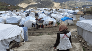 MSF responde a las emergencias en un campo para personas desplazadas en el noroeste de Siria