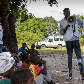 MSF brinda asistencia a las familias que regresan a Mocímboa da Praia y se enfrentaron a una destrucción total