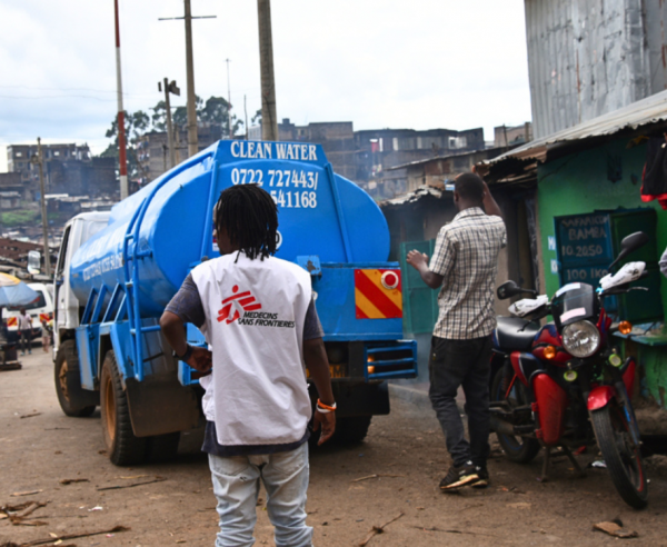 Médicos Sin Fronteras responde a las inundaciones en Mathare, Kenia