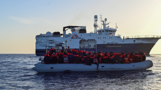 MSF publica el informe 'Nadie vino a rescatarnos'