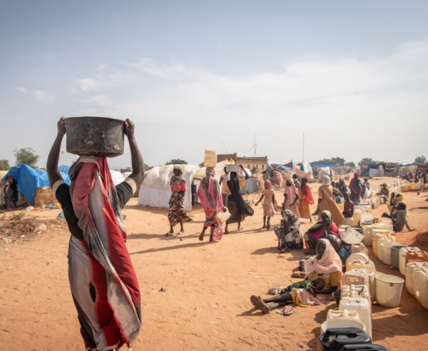 MSF realiza actividades de agua y saneamiento en Adre, este del Chad