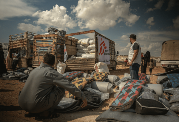 MSF distribuye suministros de invierno en el noroeste de Siria