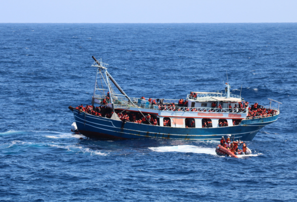Rescate de el equipo de MSF a bordo del Geo Barents en el mar Mediterráneo