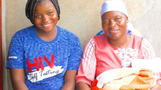 MSF abrió un Club de Madres Adolescentes en Zimbabue
