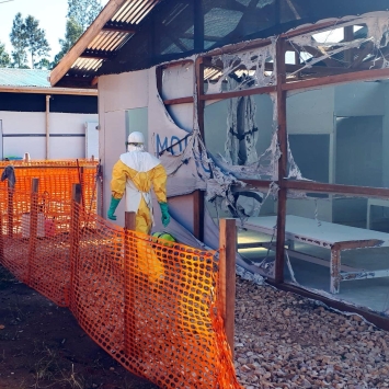 katwa_treatment_centre_partly_burnt.jpg