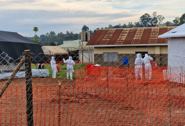 MSF abre dos centros de tratamiento en Mubende y Madudu, en Uganda.